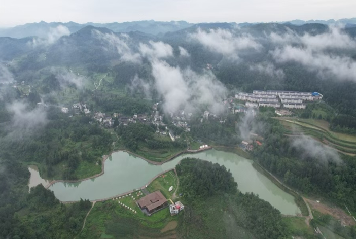 金叶湖